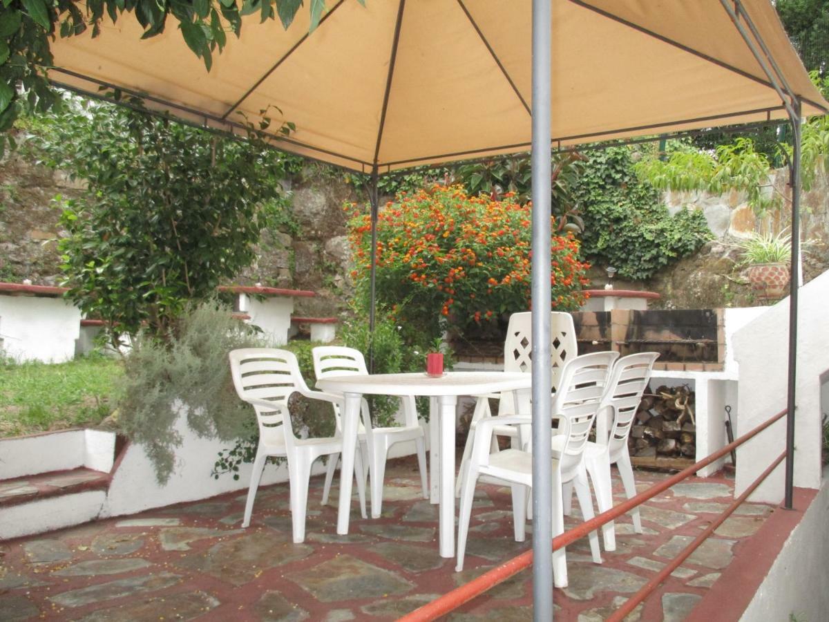 فندق A Casa Da Fonte موروس المظهر الخارجي الصورة