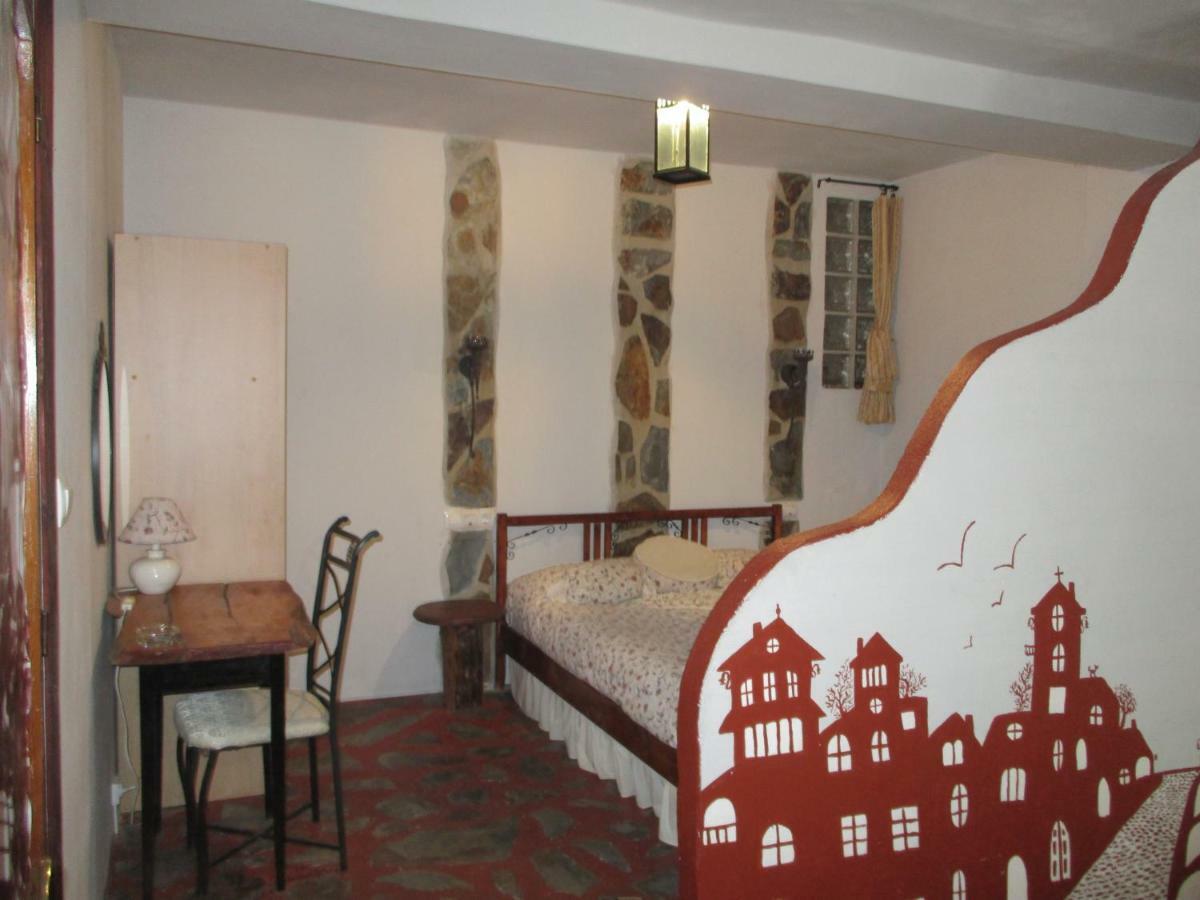 فندق A Casa Da Fonte موروس المظهر الخارجي الصورة