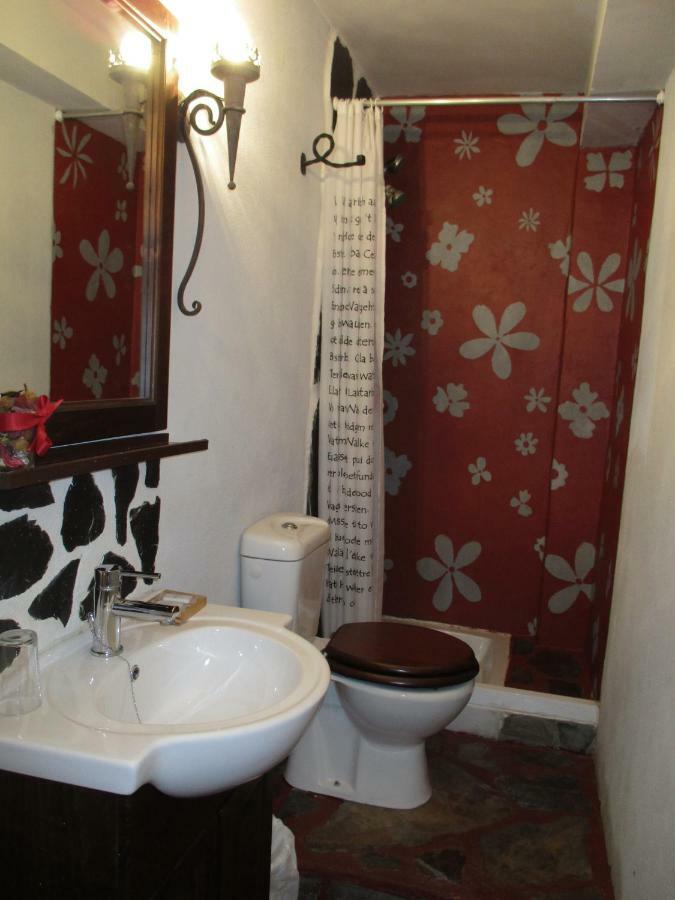 فندق A Casa Da Fonte موروس المظهر الخارجي الصورة